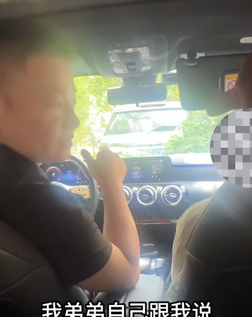 女孩上海买房父母让过户弟弟，拒绝后险被送精神病院，幸好有准备