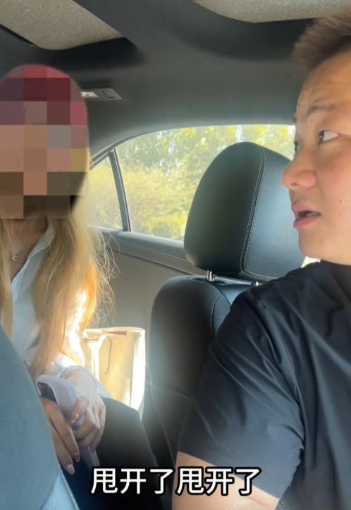 女孩上海买房父母让过户弟弟，拒绝后险被送精神病院，幸好有准备